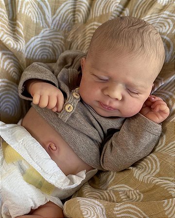 Bebê Reborn de Silicone Valentim