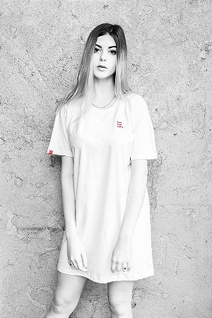 CAMISETA BORN TO WIN - BRANCA