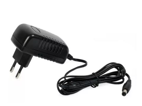 FONTE UNIVERSAL 12V 1A - PLUG P4
