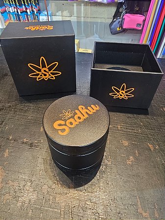 TRITURADOR SADHU METAL GRANDE