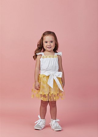 Conjunto saia amarela borboleta 3D e blusa em tricoline | Gabriela Aquarela