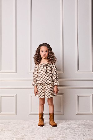 Conjunto blusa manga longa e short bordados | Animê