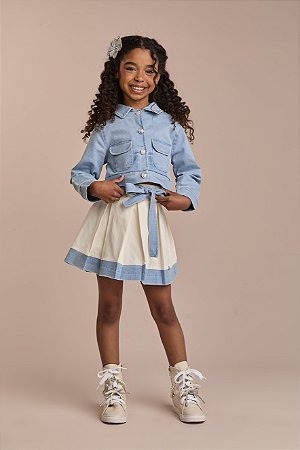 Conjunto saia de pregas e casaqueto jeans | Gabriela Aquarela