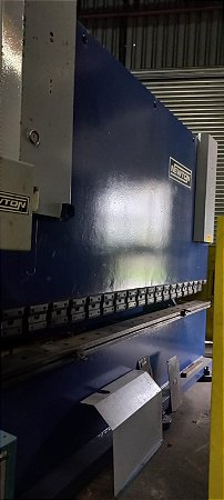 PRENSA DOBRADEIRA HIDRÁULICA NEWTON PDH20040 4000X200TONS