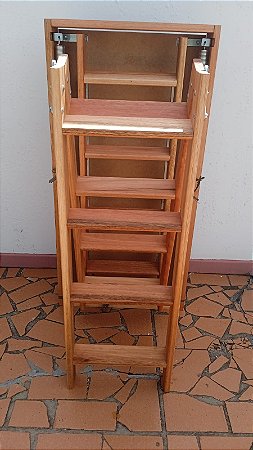 Escada Merco para Sótão Madeira 3,00m 58cm x 117cm -- ( Vão no teto 60cm x 119cm ) --