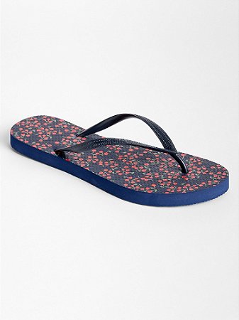 Chinelo azul com cerejas. GAP