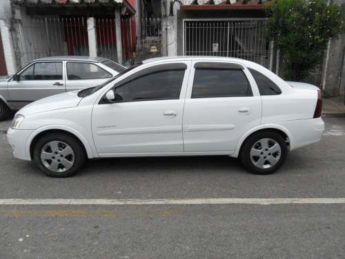 CORSA SEDAN BRANCO EM SOBRAL - Zé Garapa