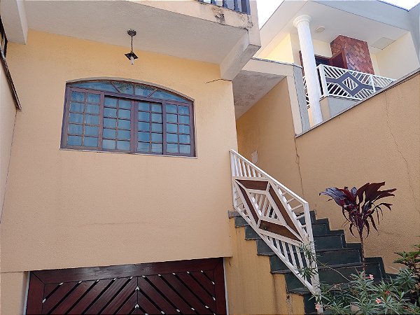 Sobrado à Venda - Jardim Cotiana, SP - 3 Quartos, 1 Suíte, Metrô Vila União