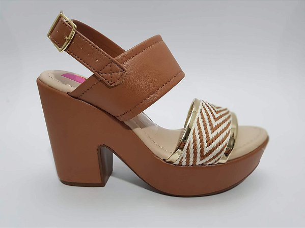 tenis moleca salto alto