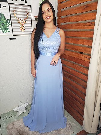 Vestido de festa com tule bordado