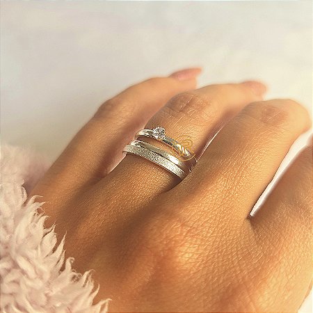 Par de aliança 4mm em Prata 925 Lisa e Diamantada + Gravação (COD-503)