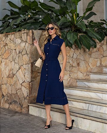 Vestido Chemise Decote V Com Detalhes Em Renda