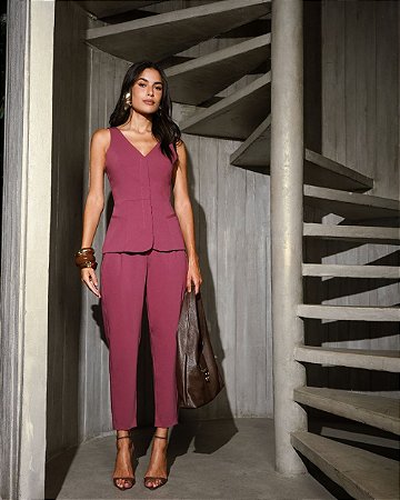 Calça Cenoura Alfaiataria Cós Transpassado Donna Ritz