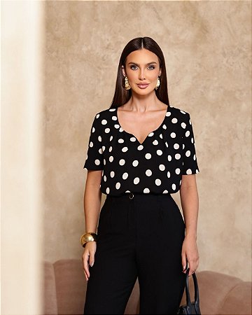 Blusa Manga Curtas Com Decote Em V Poás Doce Flor