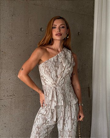 Regata Um Ombro Yoryu Donna Ritz