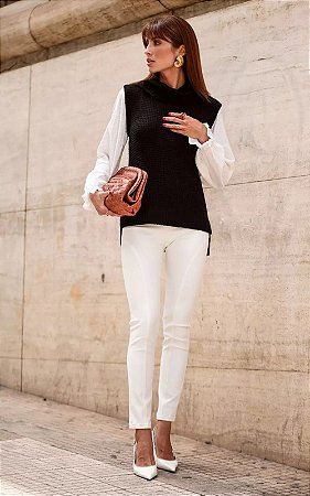 Calça Montaria Com Recortes Lateral