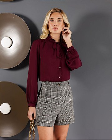 Short Com Bolso Xadrez Doce Flor