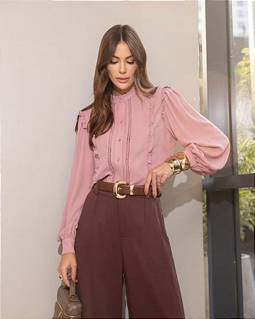 Camisa Em Crepe Gola Alta Babados Com Renda Milalai