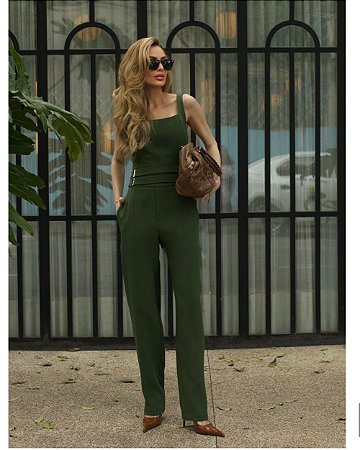 Conjunto Em Alfaiataria Cropped E Calça Lapela