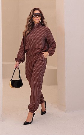 Conjunto Viscose Risca De Giz Com Jaqueta Bomber