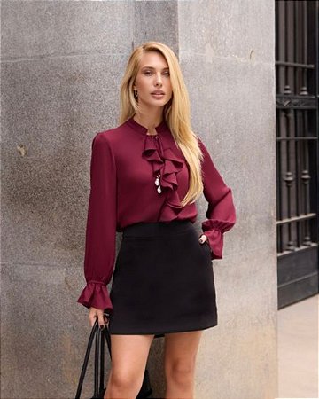 Blusa Crepe Manga Longa Decote V Babados Milalai