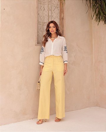Calça Alfaiataria Reta com Bolsos