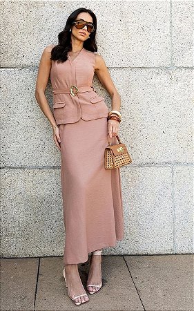 Conjunto Saia Midi e Colete Com Cinto Removível