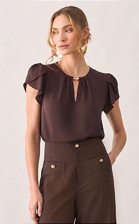 Blusa Em Crepe Com Fivela Dourada Milalai