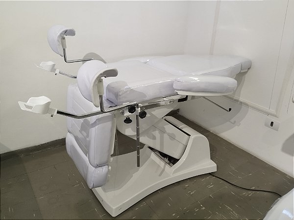 MACA  POLTONA 100%  ELÉTRICA  BRANCA  +  PERNEIRA  PARA  GINICOLOGISTA