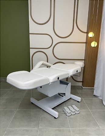 MACA POLTRONA 100% ELÉTRICA 3 MOTORES VARIAS CORES + PLASTIFICAÇÃO + RODINHAS E FREIOS CONTROLE MANUAL OU PEDAL