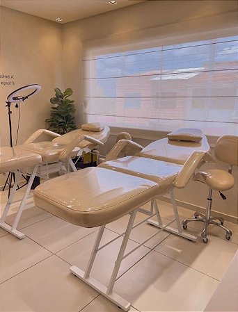 KIT COM DUAS MACAS POLTRONAS FIXA PLASTIFICADAS VARIAS CORES