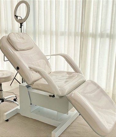 KIT MACA POLTRONA ELÉTRICA 3 MOTORES VARIAS CORES + COMANDO DE CONTROLE NO PEDAL + MOCHO NA COR DA SUA MACA ELÉTRICA + PLASTIFICAÇÃO + LOGO PERSONALIZADO DA SUA CLINICA + LUPA EM LED DE ALUMINIO ARTICULADA + RODINHAS E FREIO