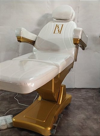 KIT MACA POLTRONA 100% ELÉTRICA LUXO 3 MOTORES + ESTRUTURA ( BASE DOURADA ) PERSONALIZADA DA SUA MACA ELÉTRICA + PLASTIFICAÇÃO + LOGO PERSONALIZADO DA SUA CLINICA + MOCHO COM PÉS DOURADO NA COR DA SUA MACA + LUPA EM LED DE ALUMINIO ARTUCULADA + RODIZIOS