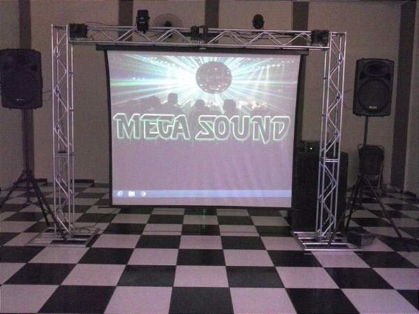Trave simples com telão 120"