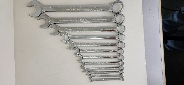 JOGO DE CHAVE COMBINADA 12 PÇS 6 A 32MM