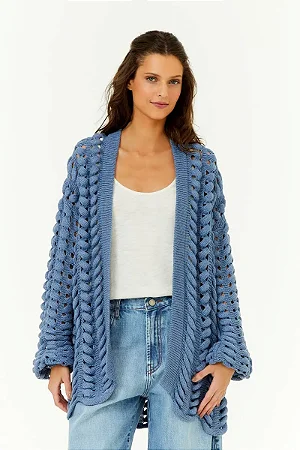 CASACO TRICOT PONTO ENTRELAÇADO