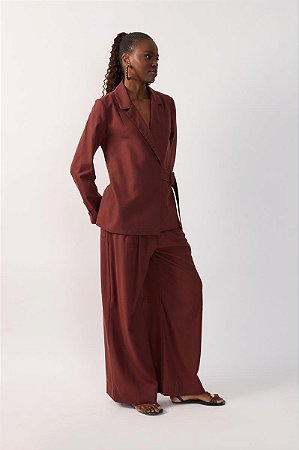 CALÇA PREGAS GAIA MARROM