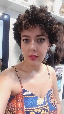 PERUCA GLÓRIA CABELO HUMANO CACHEADO CASTANHO COM LUZES NAS PONTAS