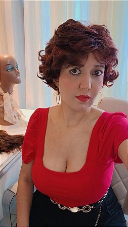 Peruca Tainá orgânica Curta ruiva ondulada