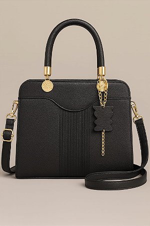 "Bolsa Feminina Estruturada Preta com Alça Ajustável – Design Elegante e Acabamento Premium"
