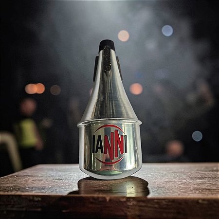 Surdina Para Trompete Modelo Straight Shine Ianni Ian119