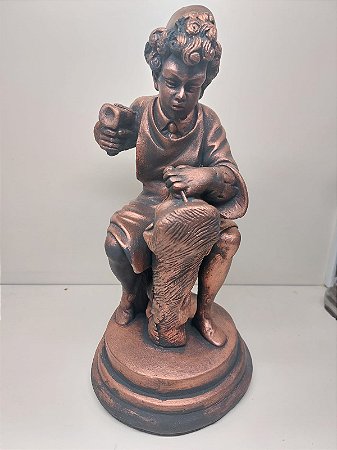 ESTÁTUA DE APRENDIZ BRONZE