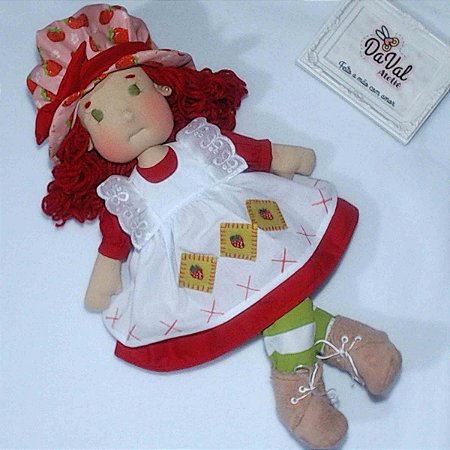 Boneca Artesanal Moranguinho