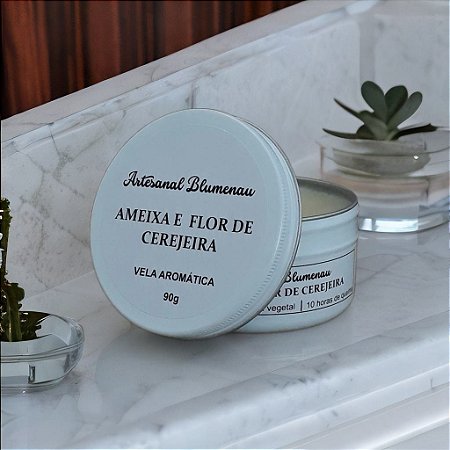 VELA AROMÁTICA AMEIXA E FLOR DE CEREJEIRA