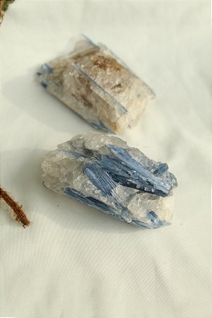 Cianita Azul + Quartzo Cristal G