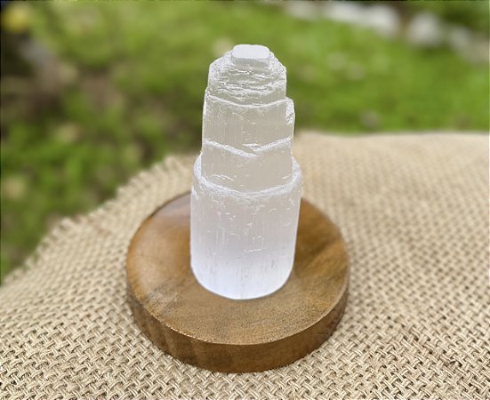 Torre de Selenita Branca - Média