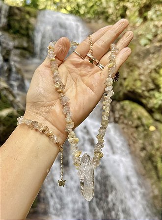 Colar Quartzo Rutilado com Quartzo Cristal - Dourado