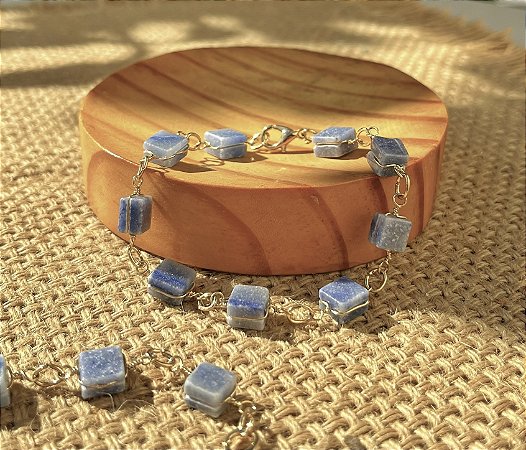 Pulseira Quartzo Azul - Dourada