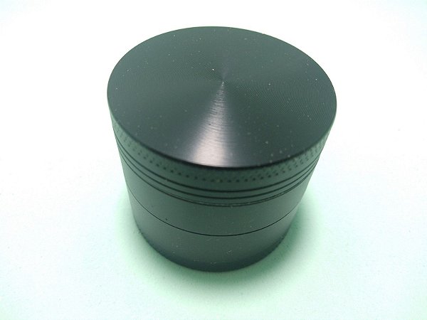 Dichavador Triturador em Metal 4 partes (preto)