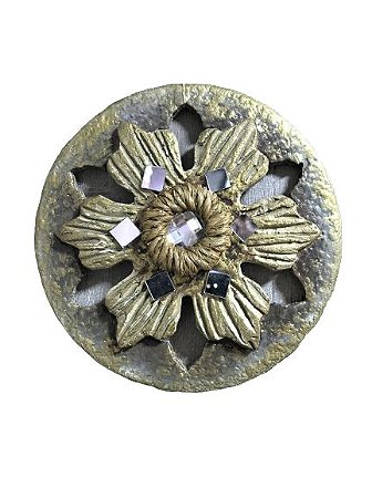 MANDALA DECORATIVA DOURADA PEQUENA EM MDF